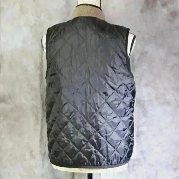 Walt Disney Winnie the Pooh brown color blocked fleece vest Size M. - Picture 5 of 9